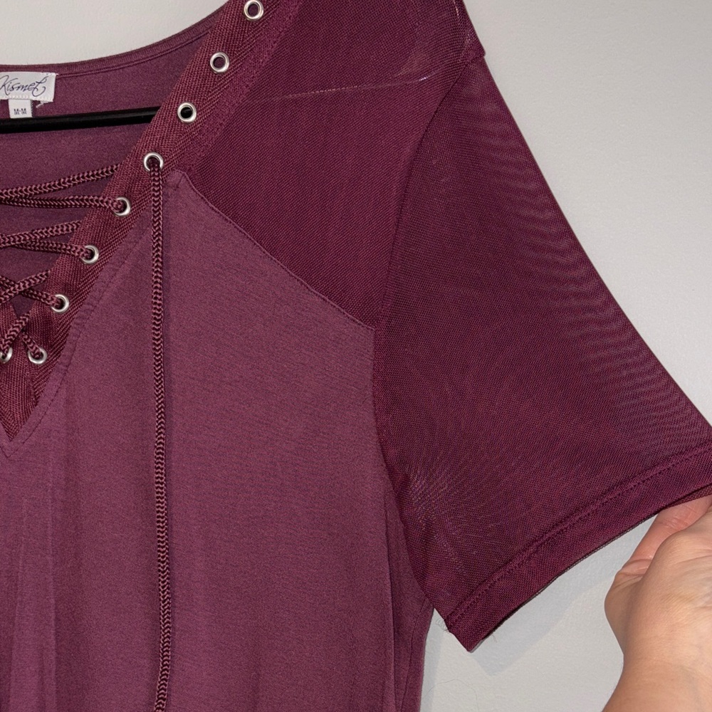 ๐ฅ2/$33๐ฅ Kismet Lace-Up Short Mesh Sleeve Top - Maroon Colour - Picture 6 of 9